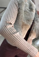 Casaco Shopie – Tricot com Pele Sintética Elegante - Bege